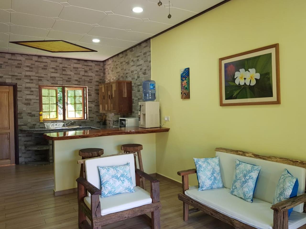 La Passe Holiday Villa Ла-Диг Экстерьер фото